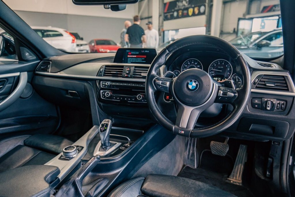 BMW 3 Series 2L M Sport Shadow Edition Black
