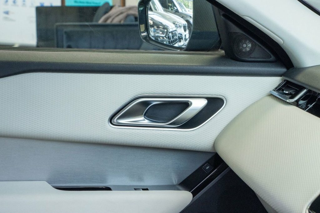 Land Rover Range Rover Velar 2.0 P400e R-dynamic Se Grey #39