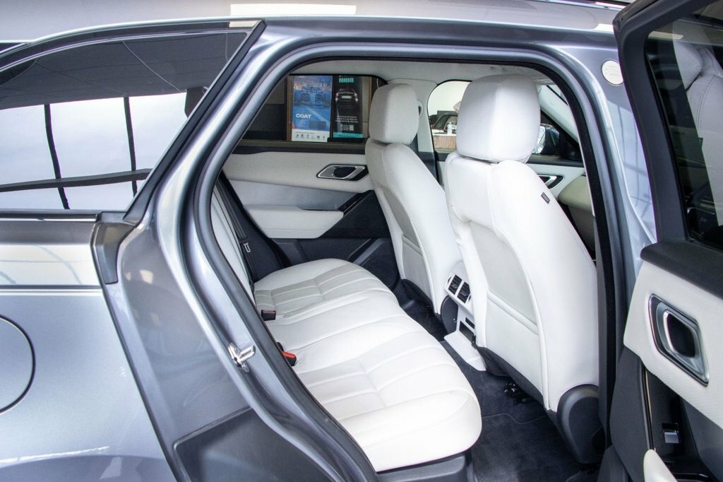 Land Rover Range Rover Velar 2.0 P400e R-dynamic Se Grey #33