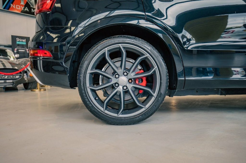 Audi RS Q3 Rs Q3 Tfsi Quattro S-a Black #6