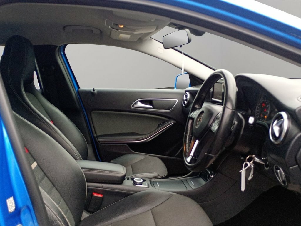 Mercedes-Benz A Class 1.5 A180 Cdi Se Hatchback 7G-dct Euro 5 Blue #4