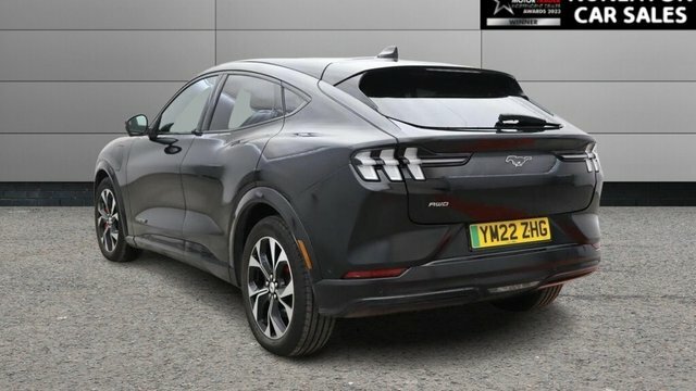 Ford Mustang Mach-E Extended Range 91Kwh Suv Aw Black #5