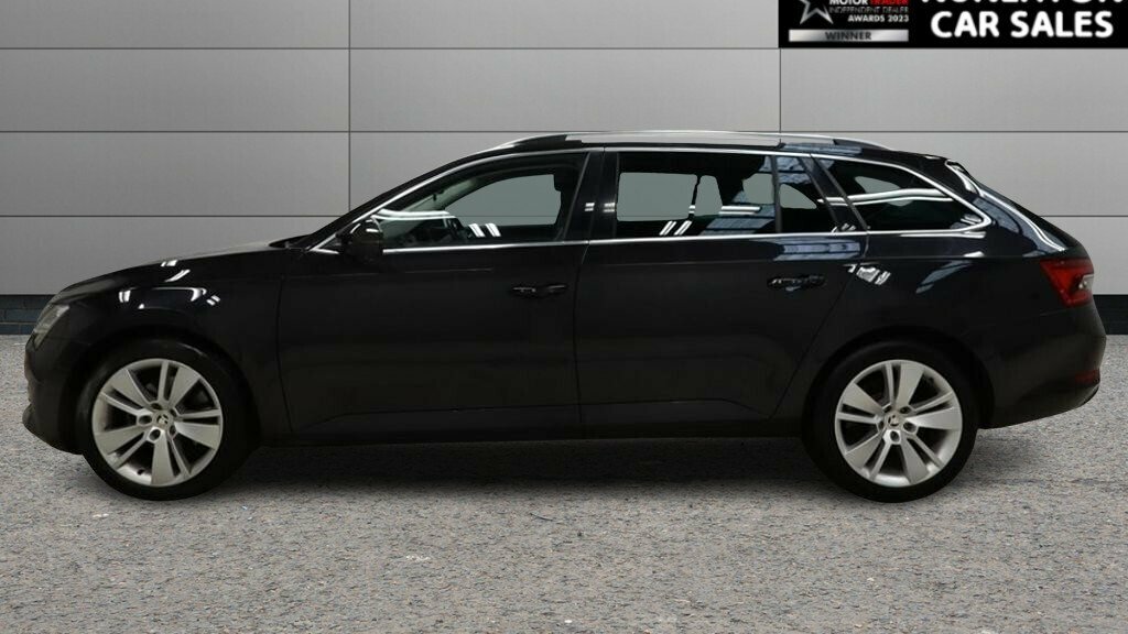 Skoda Superb Se Grey #18