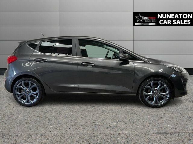Ford Fiesta 1.1 Zetec Navigation Black #2