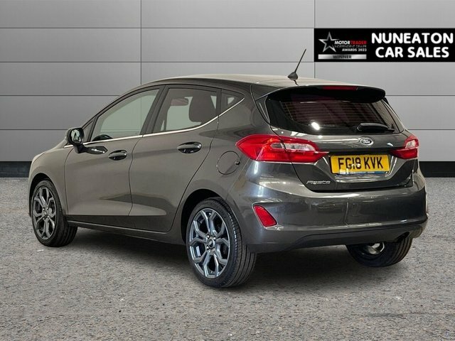 Ford Fiesta 1.1 Zetec Navigation Black #5