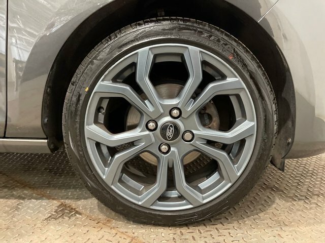 Ford Fiesta 1.1 Zetec Navigation Black #23