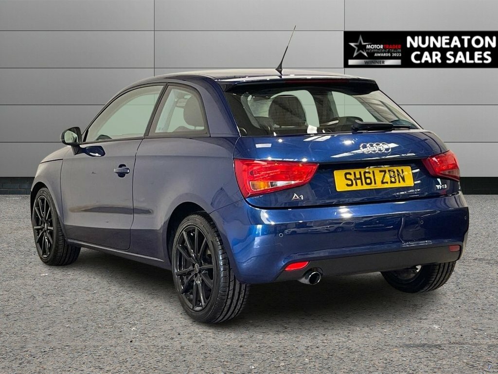Audi A1 Hatchback 1.4 Tfsi S Line Euro 5 Ss 20116 Red #29