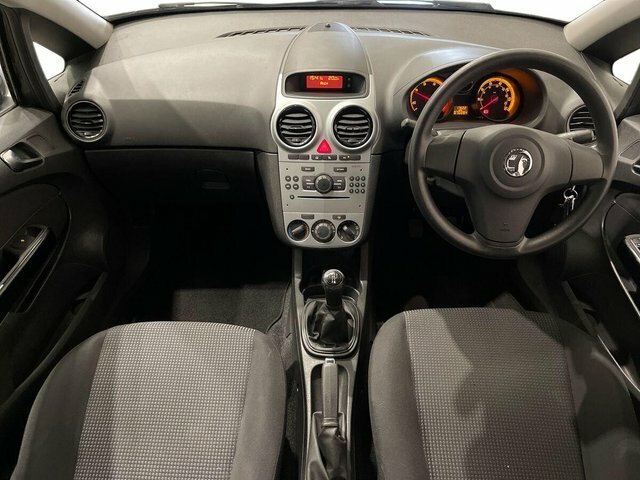Vauxhall Corsa 1.4 16V Se Euro 5 White #10