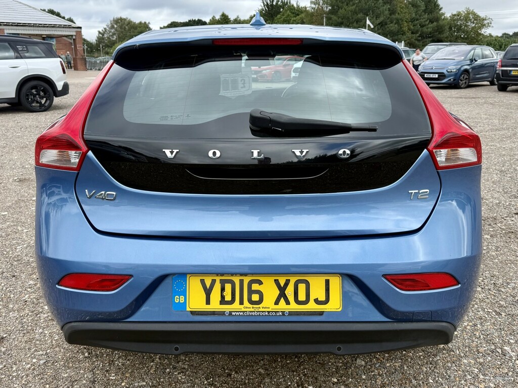 Volvo V40 2.0 Se T2 2016 Blue #6
