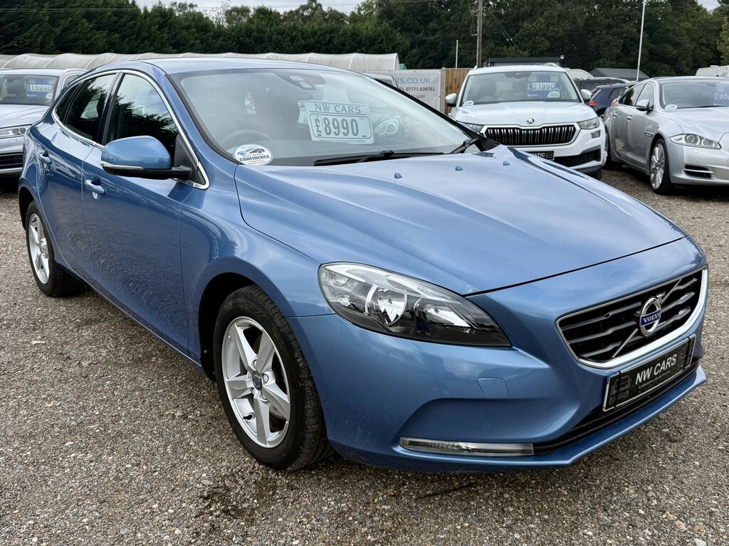 Volvo V40 2.0 Se T2 2016 Blue