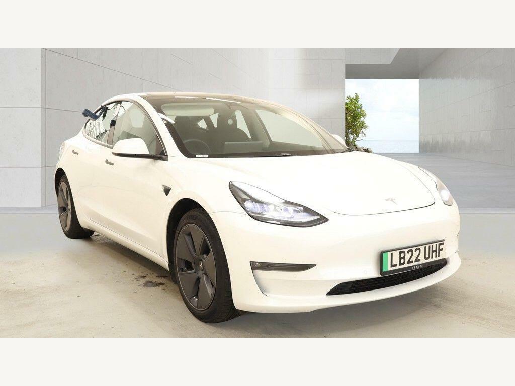 Tesla Model 3 Dual Motor Long Range 4Wde White