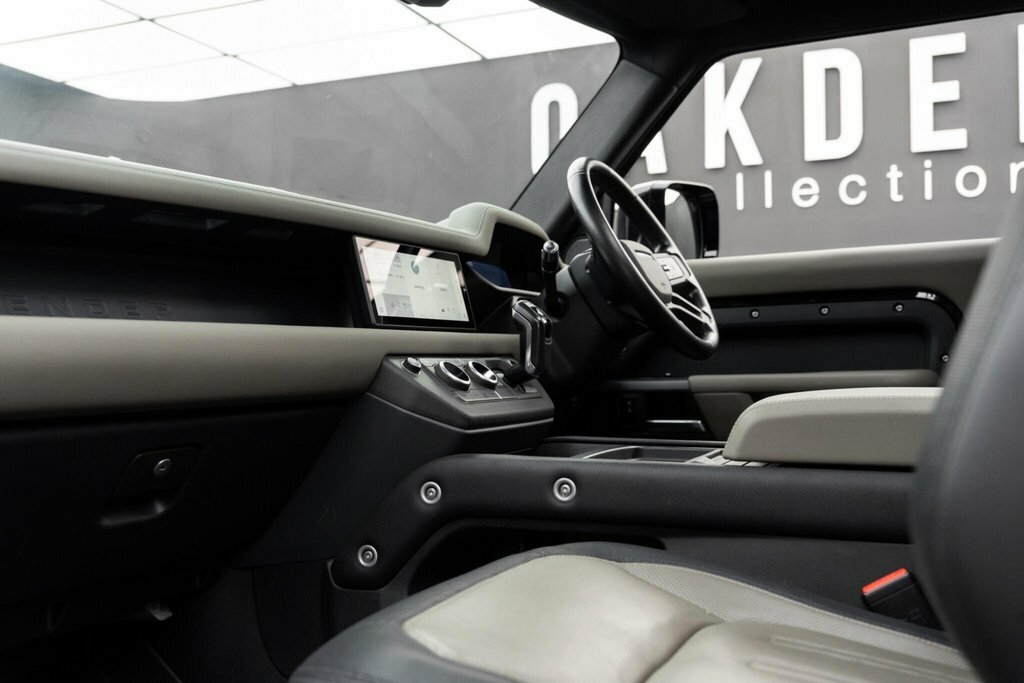 Land Rover Defender 90 D200 Grey #34