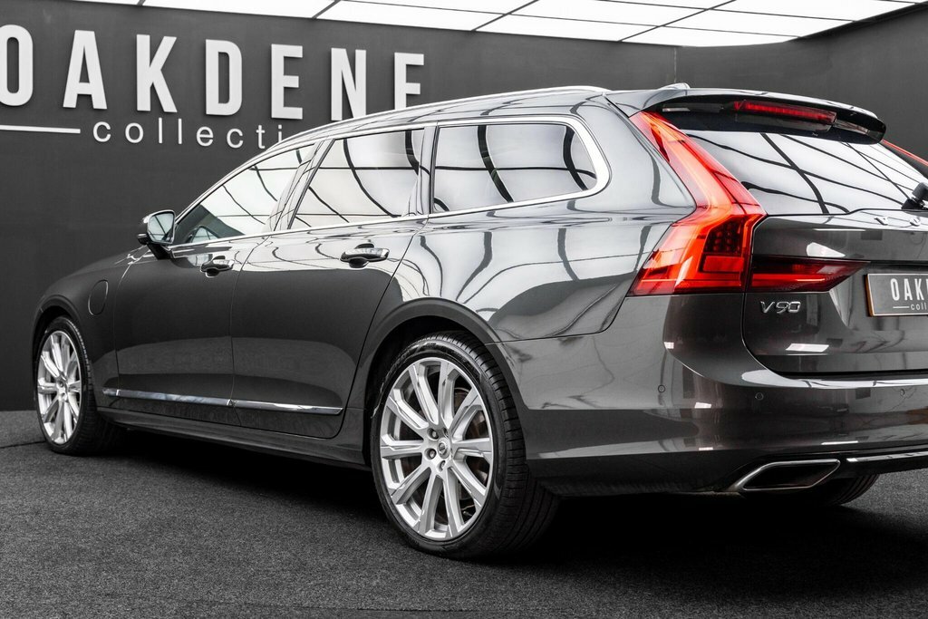 Volvo V90 D4 R-design Plus Blue #24