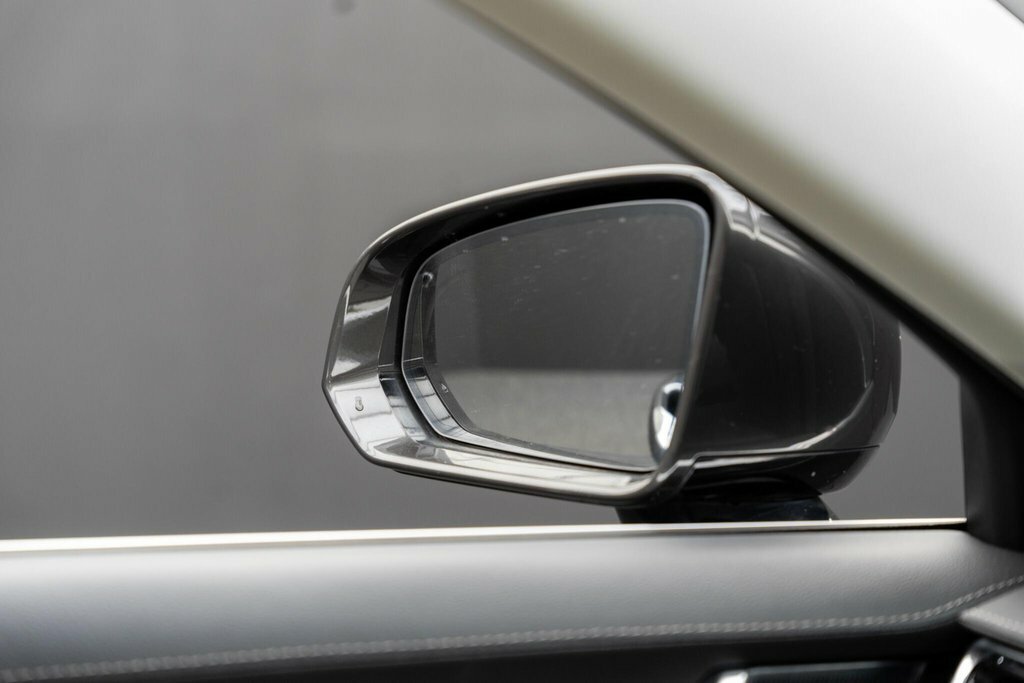 Volvo V90 D4 R-design Plus Blue #28