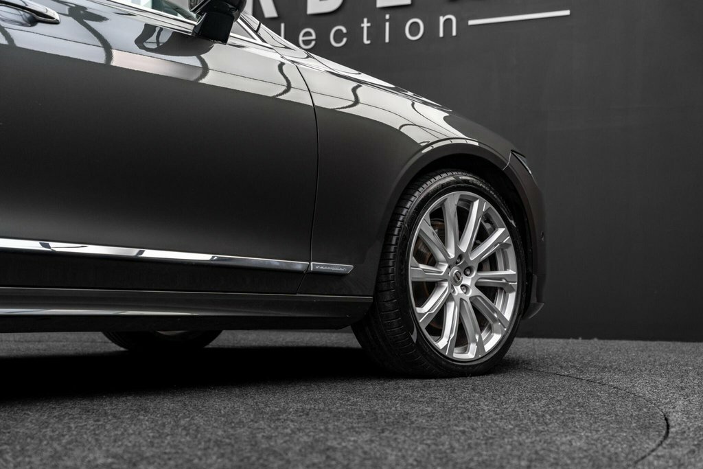 Volvo V90 D4 R-design Plus Blue #38