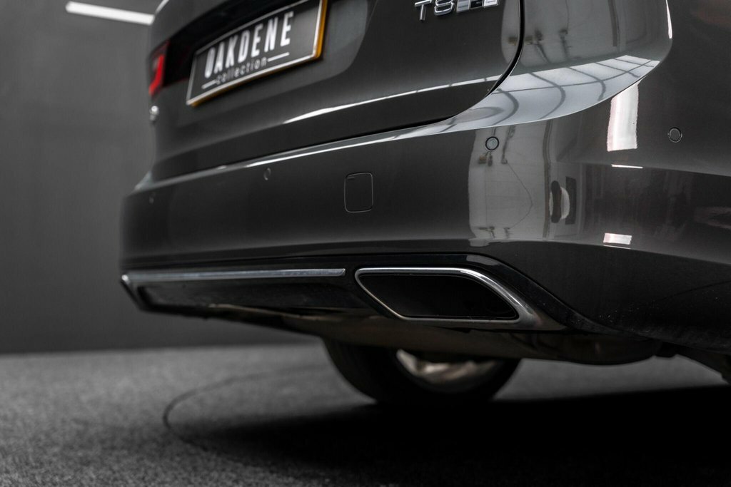 Volvo V90 D4 R-design Plus Blue #48