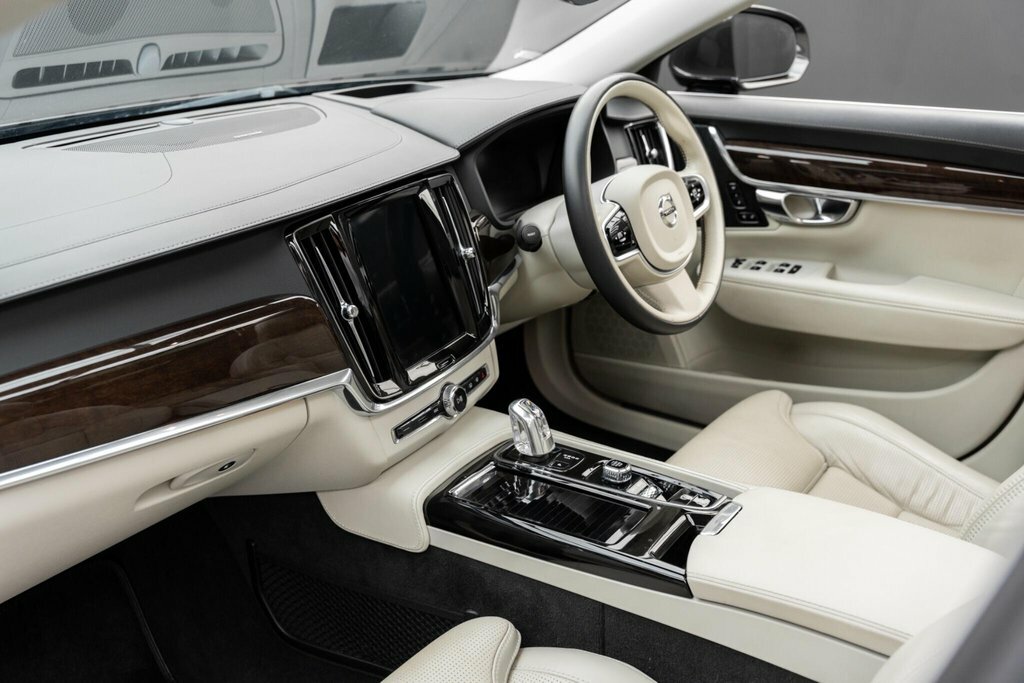 Volvo V90 D4 R-design Plus Blue #31