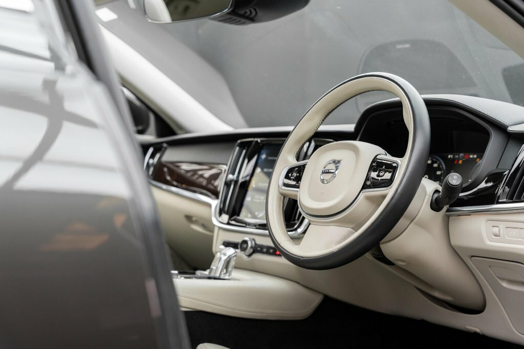 Volvo V90 D4 R-design Plus Blue #21