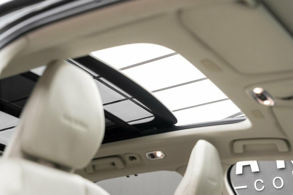 Volvo V90 D4 R-design Plus Blue #19