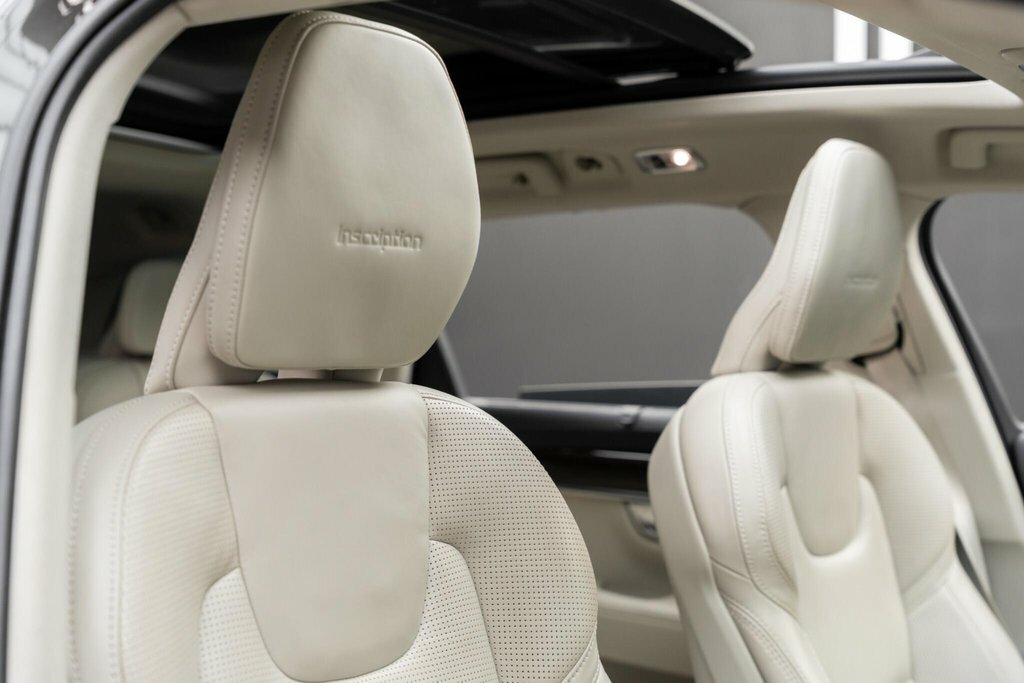 Volvo V90 D4 R-design Plus Blue #17
