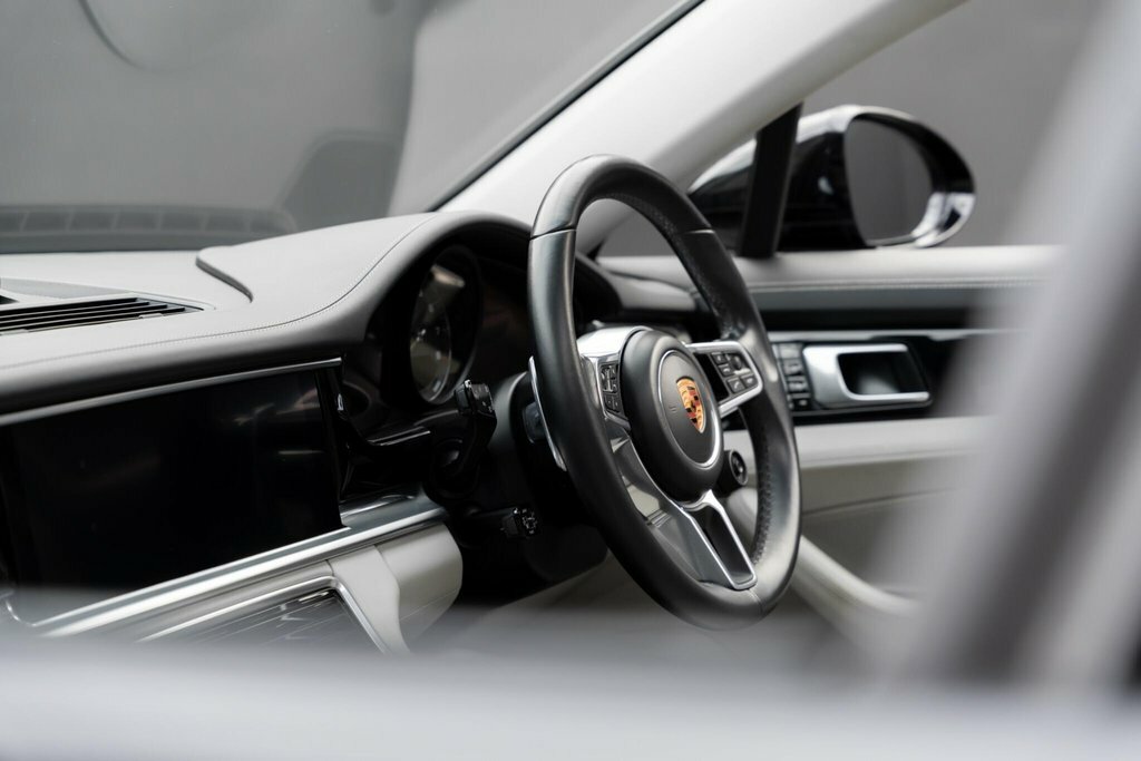 Porsche Panamera 4 Pdk White #45