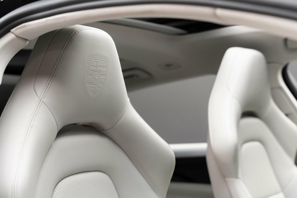 Porsche Panamera 4 Pdk White #37