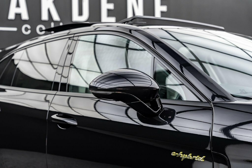 Porsche Panamera 4 Pdk White #27