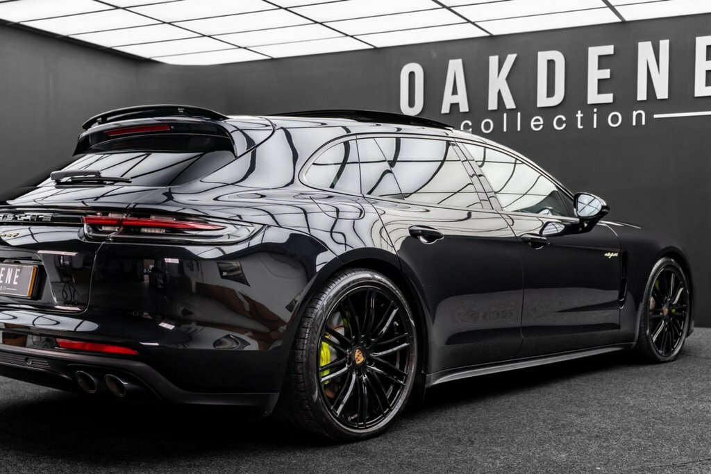 Porsche Panamera 4 Pdk White #25