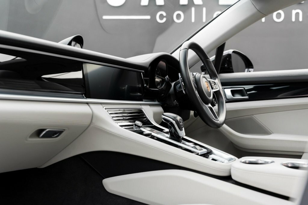 Porsche Panamera 4 Pdk White #35