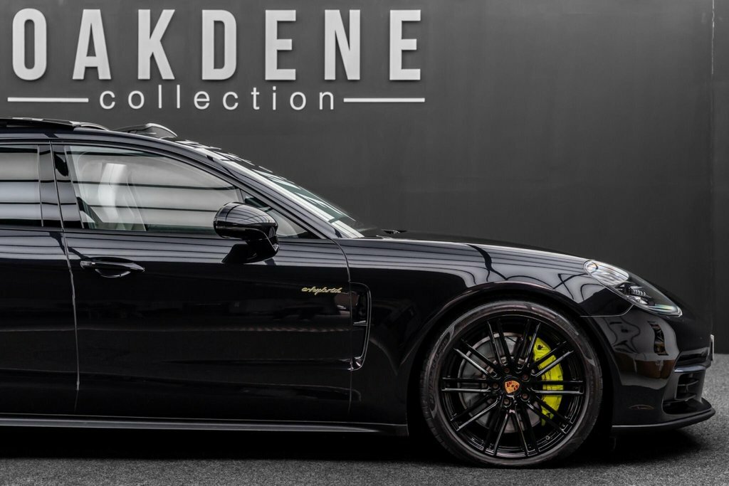Porsche Panamera 4 Pdk White #48
