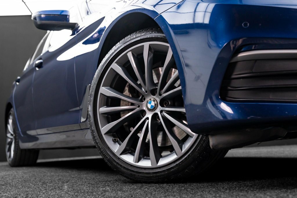 BMW 5 Series Se Grey #28