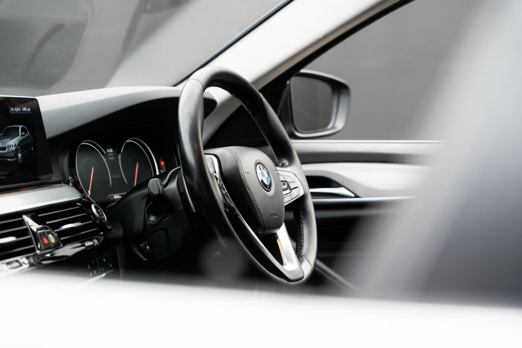 BMW 5 Series Se Grey #15