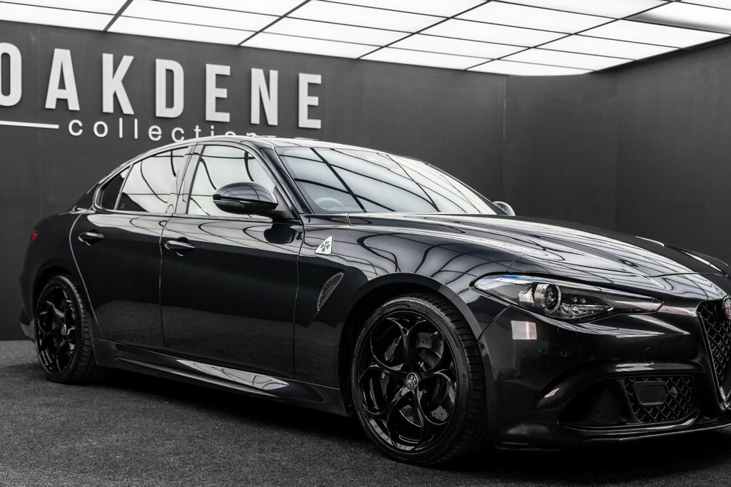 Alfa Romeo Giulia 2.2 Jtdm-2 180 Tecnica Red #19