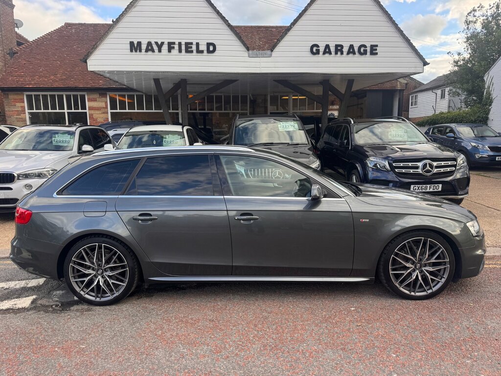 Audi A4 Avant 2.0 Tdi Black Edition Euro 5 Ss Red #10