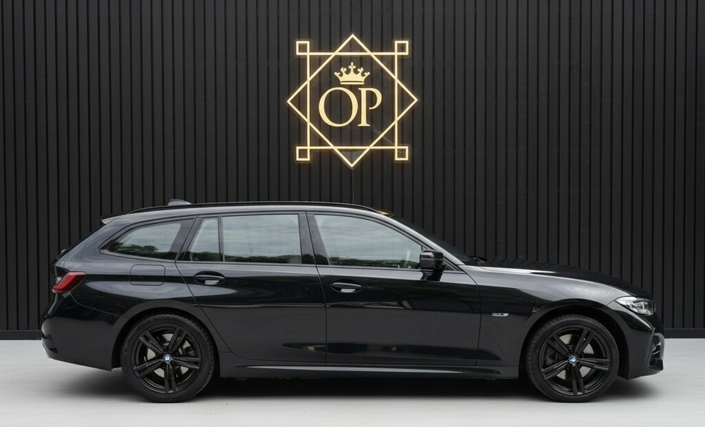 BMW 3 Series 2.0 330E Xdrive M Sport Touring Black #4