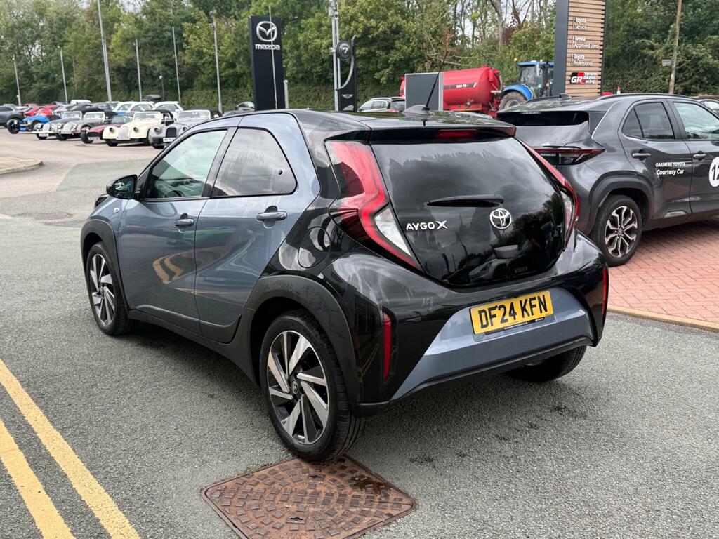 Toyota Aygo X 1.0 Vvt-i Edge Grey #5