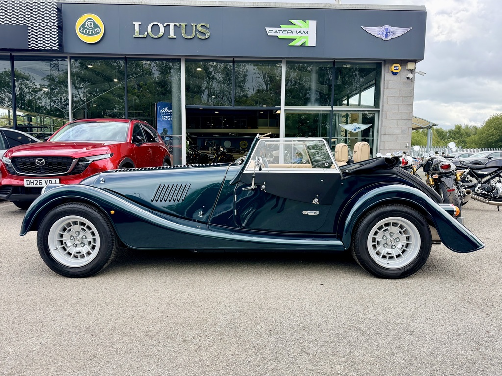 Morgan Plus Four Plus Four KV75EBA Green #2