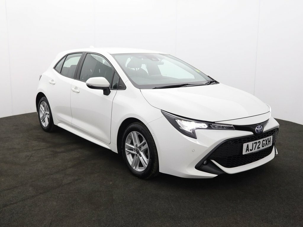 Toyota Corolla 1.8L Icon Tech AJ72GXH White