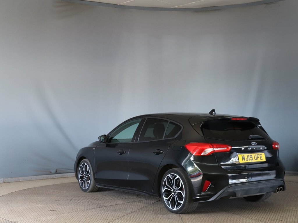 Ford Focus 1L St-line X Black #5