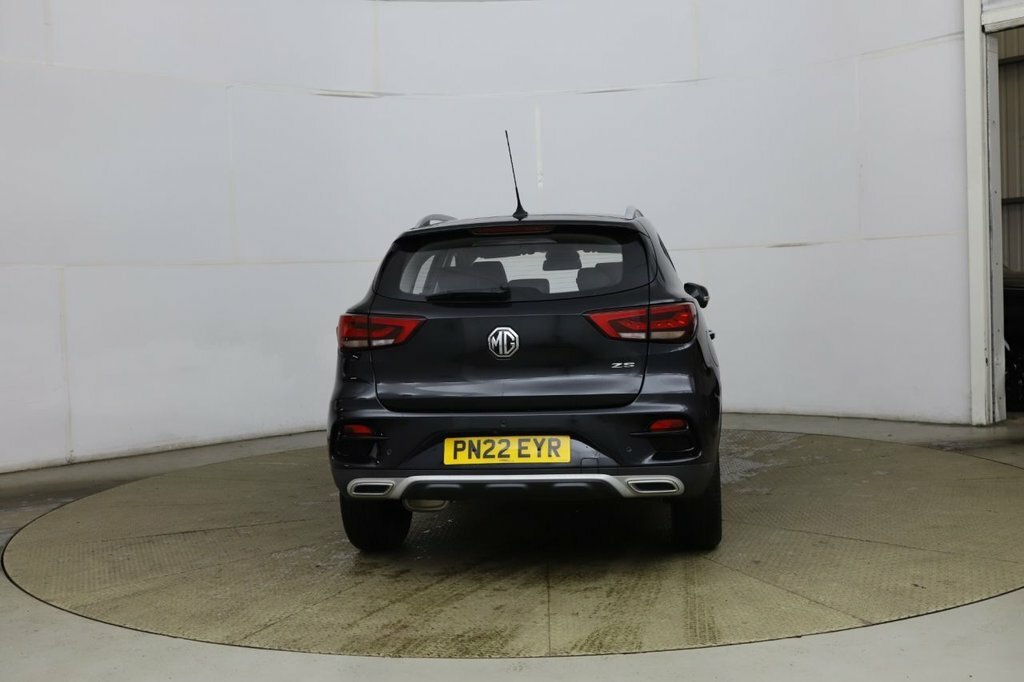 MG ZS 1L Exclusive Black #4