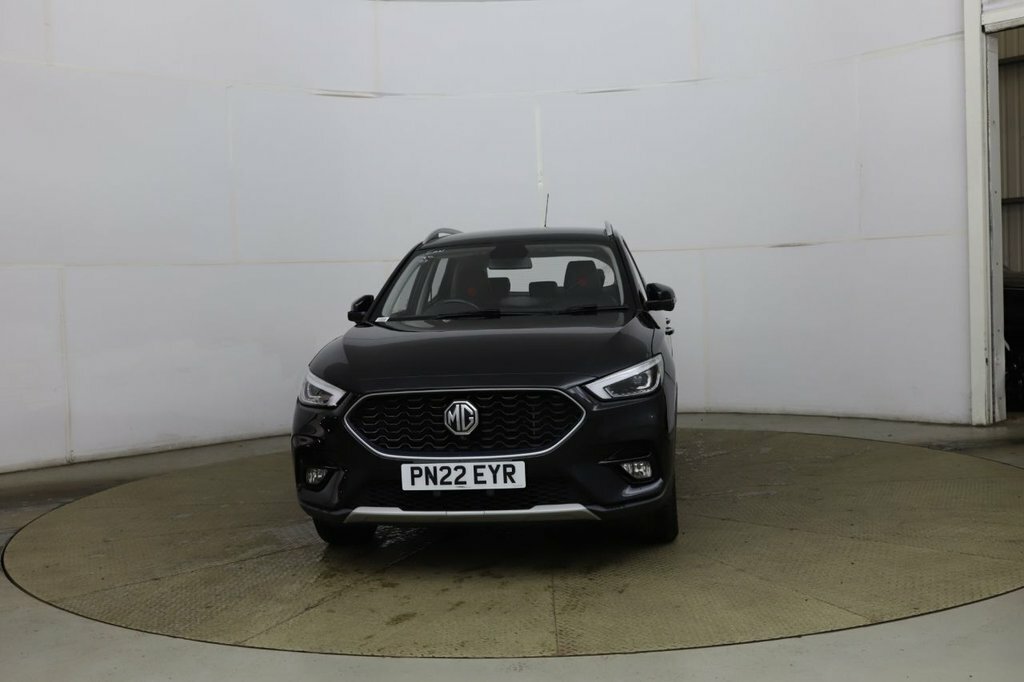 MG ZS 1L Exclusive Black #2