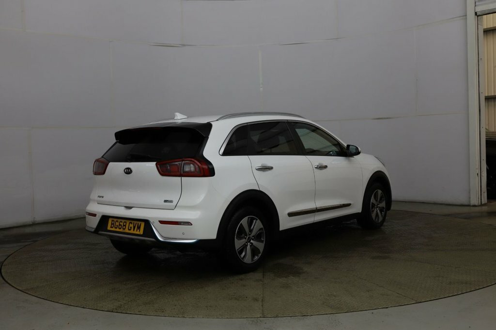 Kia Niro 1L 3 White #6