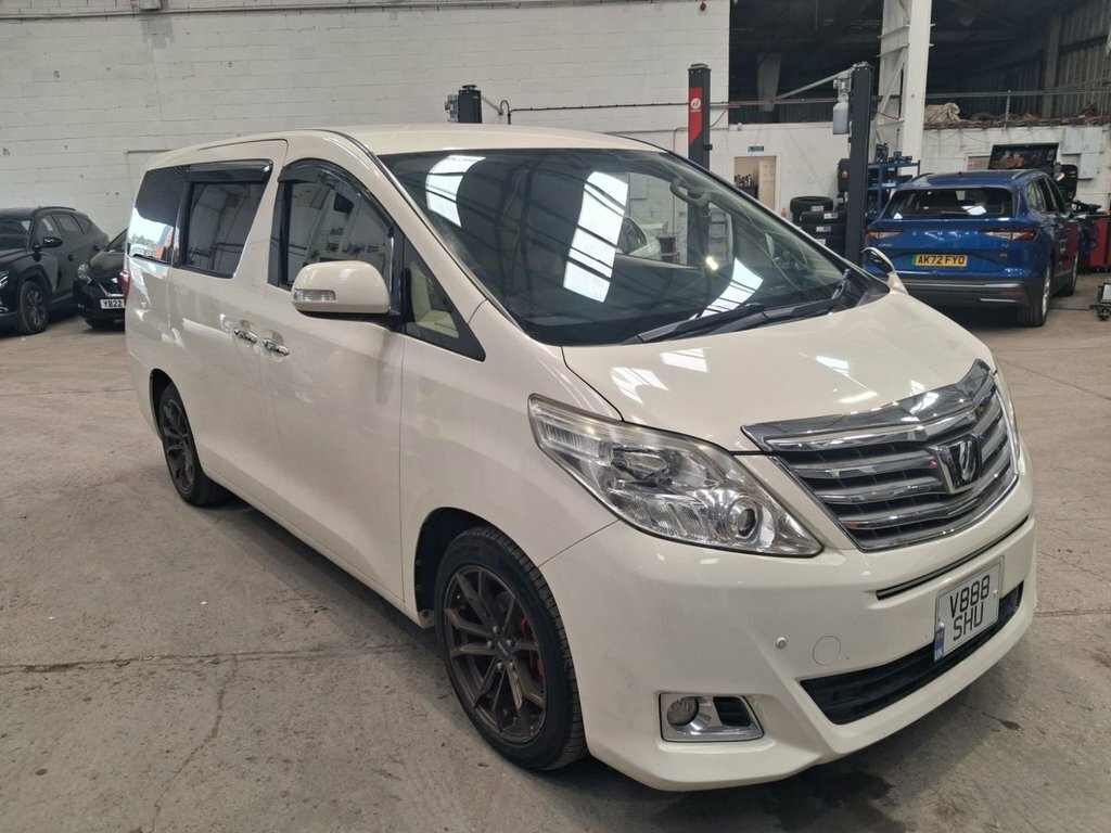 Toyota Alphard Mpv White