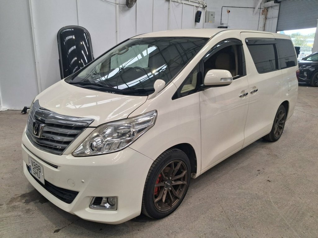 Toyota Alphard Mpv White #2