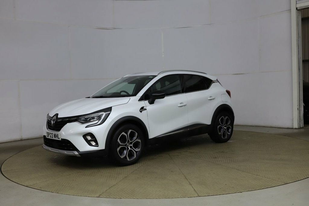 Renault Captur 1L Techno White #3