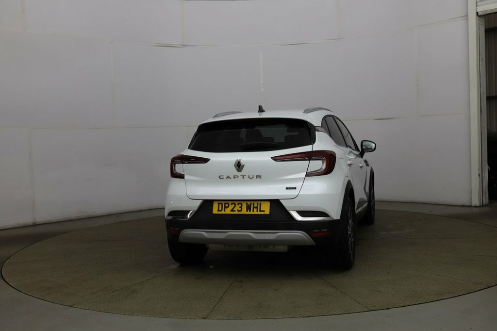 Renault Captur 1L Techno White #5