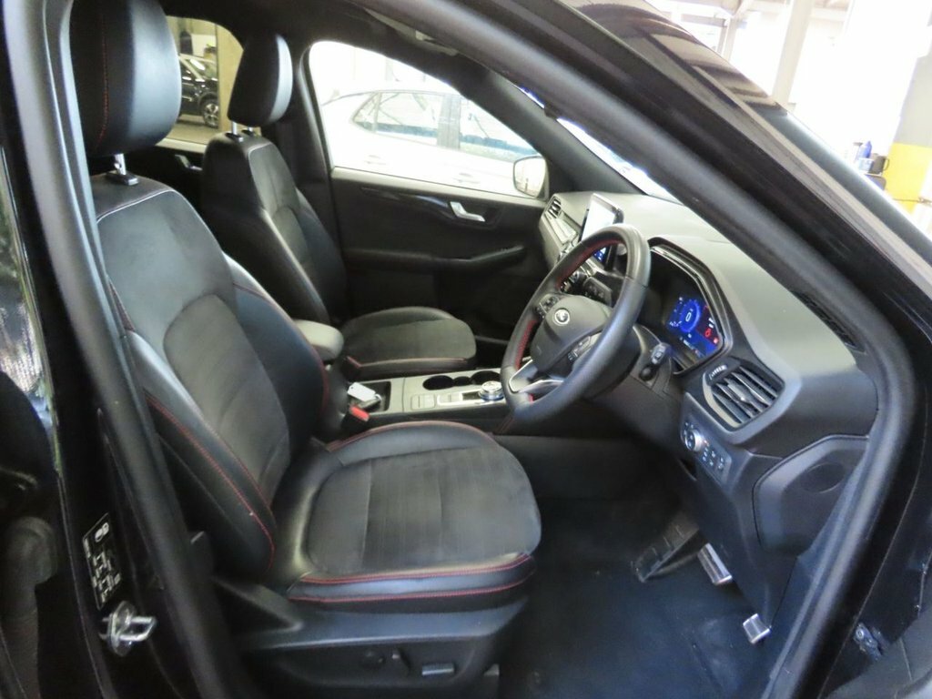 Ford Kuga 1.5 Ecoboost 150 St-line X Edition Silver #7