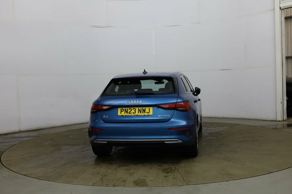 Audi A3 1L Sport Blue #4