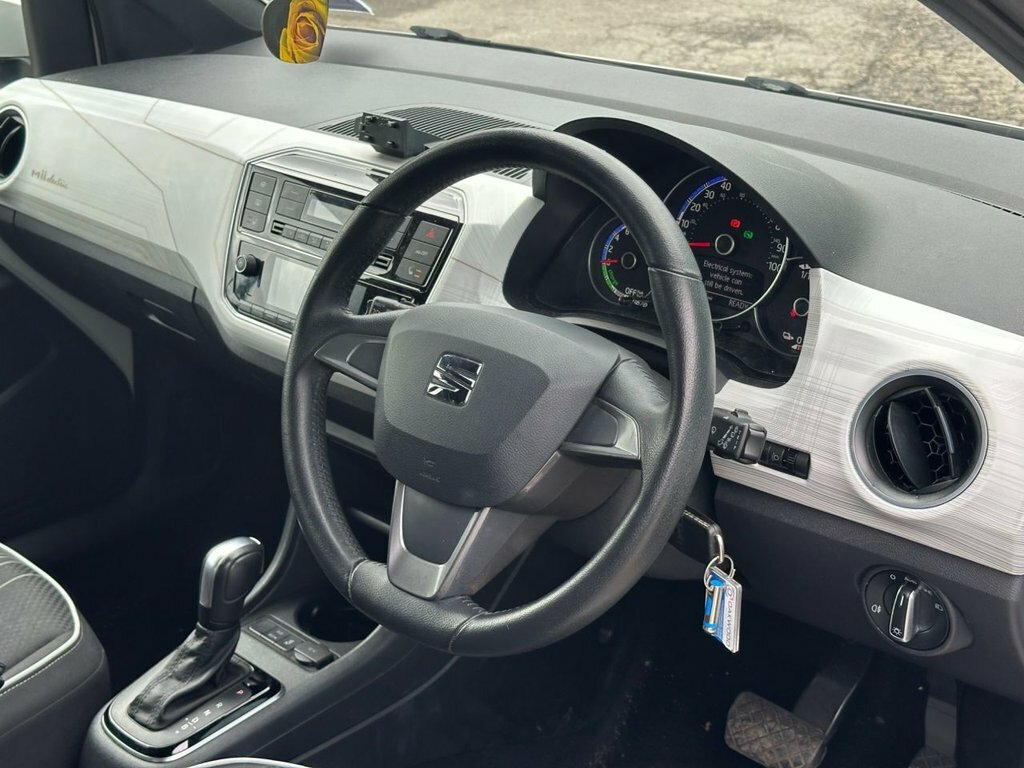 Seat MII Hatchback White #4