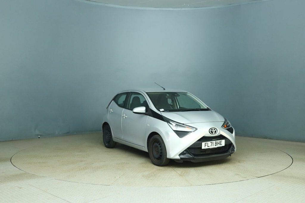 Toyota Aygo 1L X-play Silver